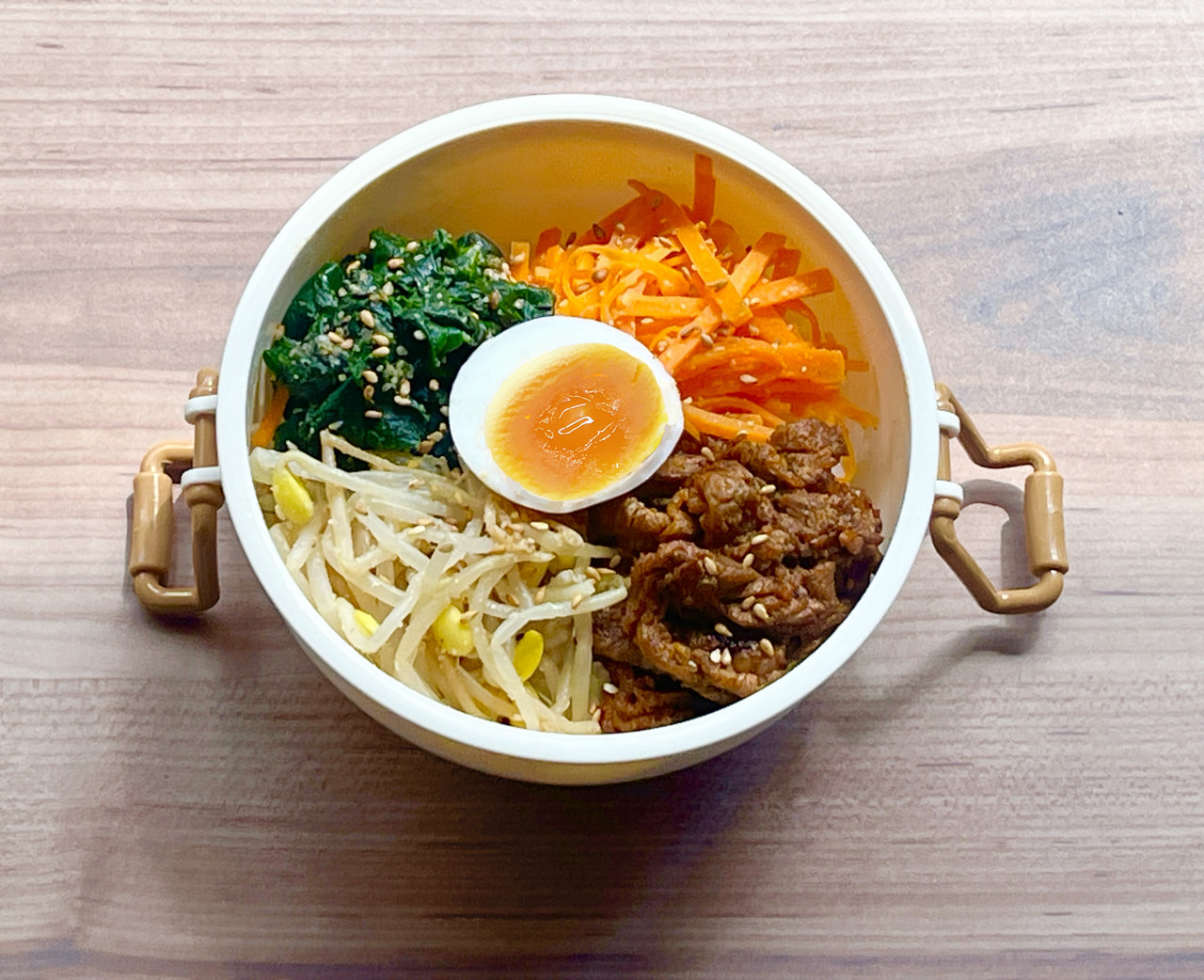 手軽でボリューム満点！簡単「のっけ弁当」レシピのご紹介！