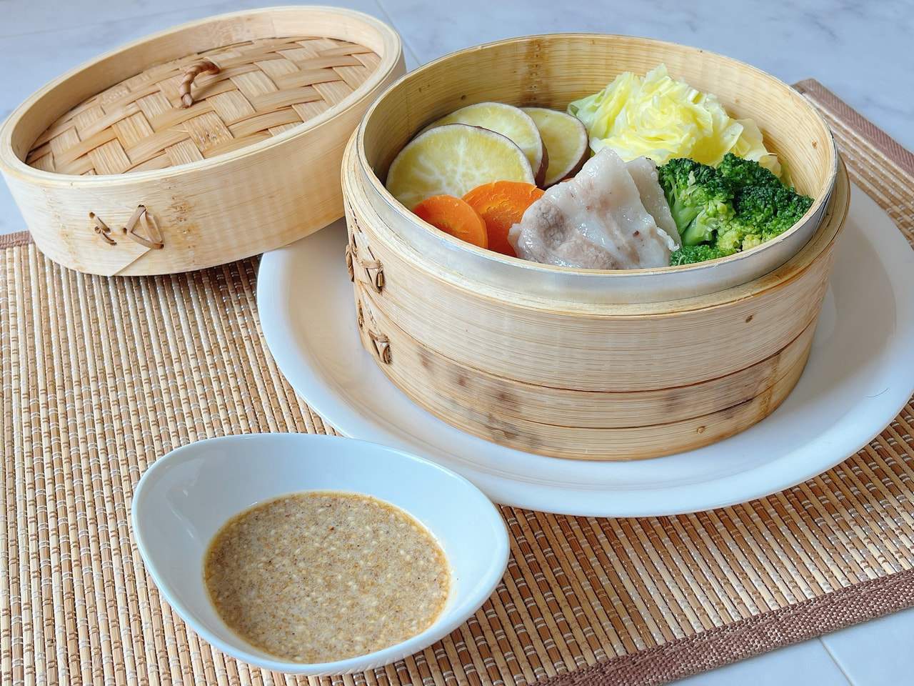 せいろ野菜蒸し～濃厚ごまだれ～ | 特選ごまレシピ | カタギ食品