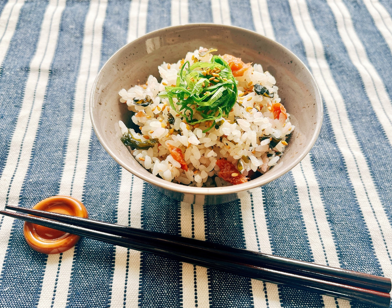 梅ごまわかめご飯