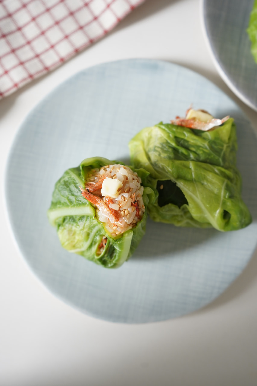 春キャベツのロールおにぎり