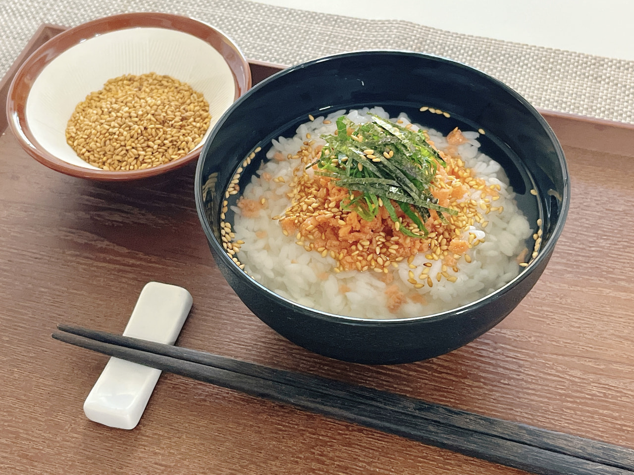 鮭の冷やしごま茶漬け | 特選ごまレシピ | カタギ食品