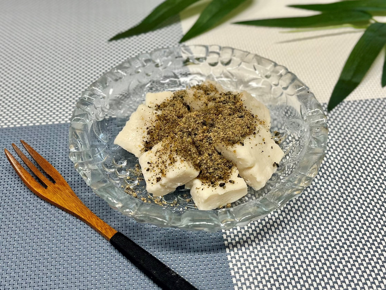 黒ごまきなこミルク餅 | 特選ごまレシピ | カタギ食品